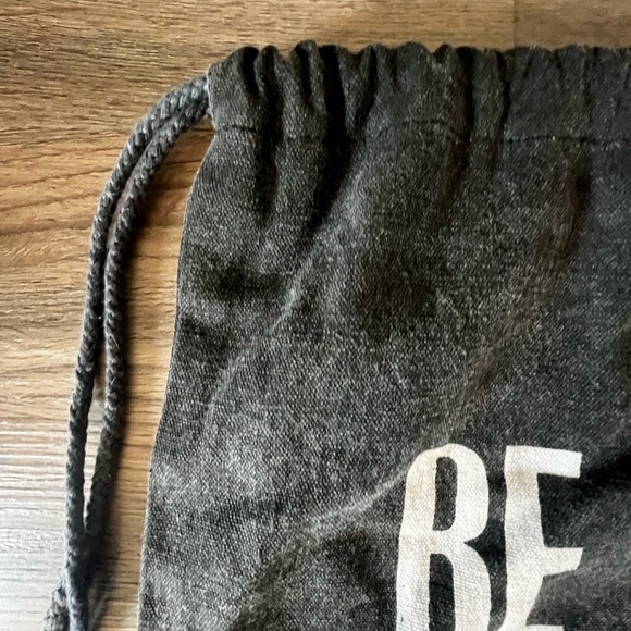 Quote Drawstring Bag Backpack - Picture 3 of 3